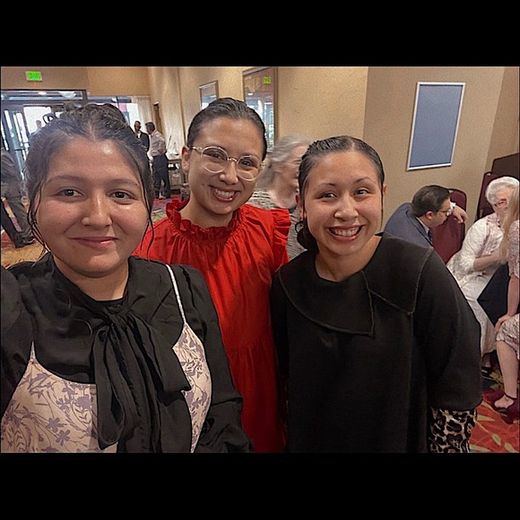 •MEET ME• - Picture 6 of 16